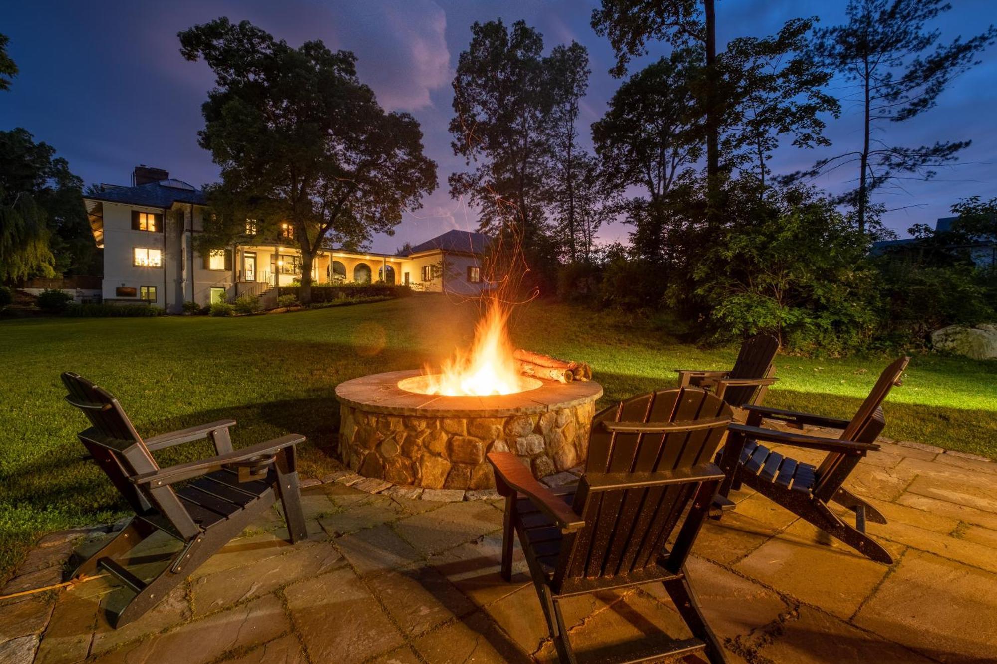 Boston Mansion Heated Pool Fire Pit Tennis Needham Esterno foto